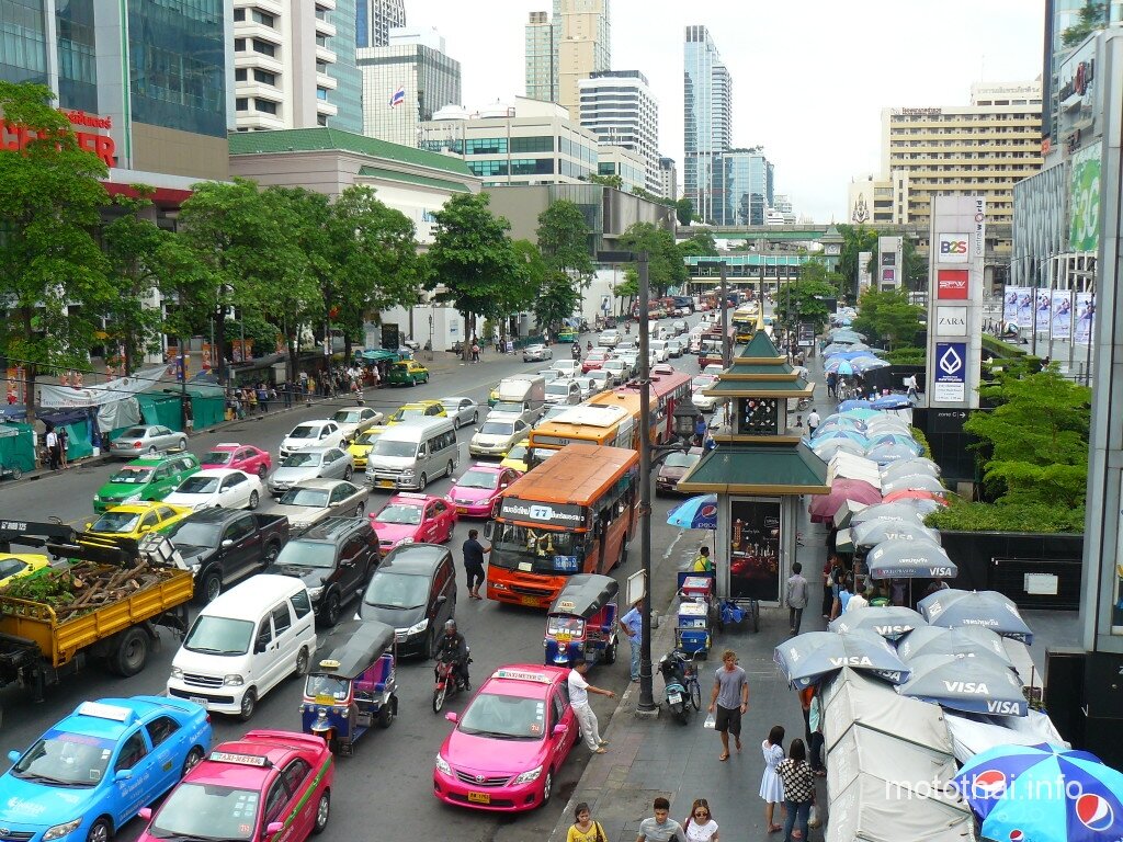 Дороги Таиланда и движение на мото
